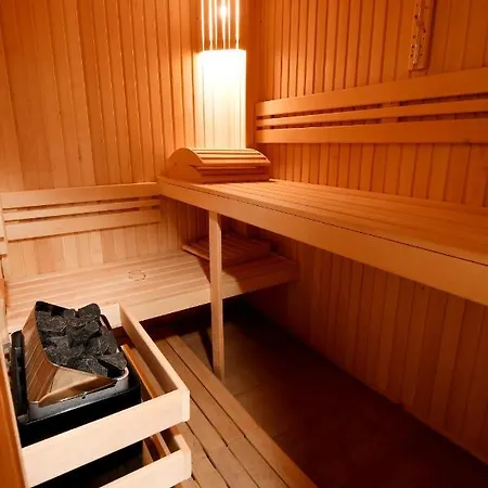 Rai Ξενοδοχείο